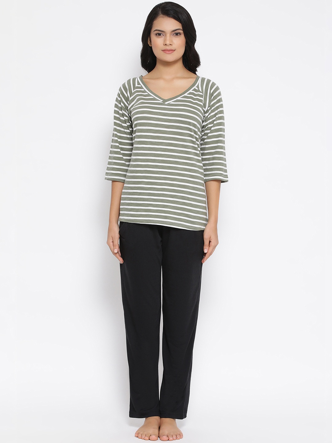 

Clovia Women Green & Black Striped Night Suit LS0494P11S
