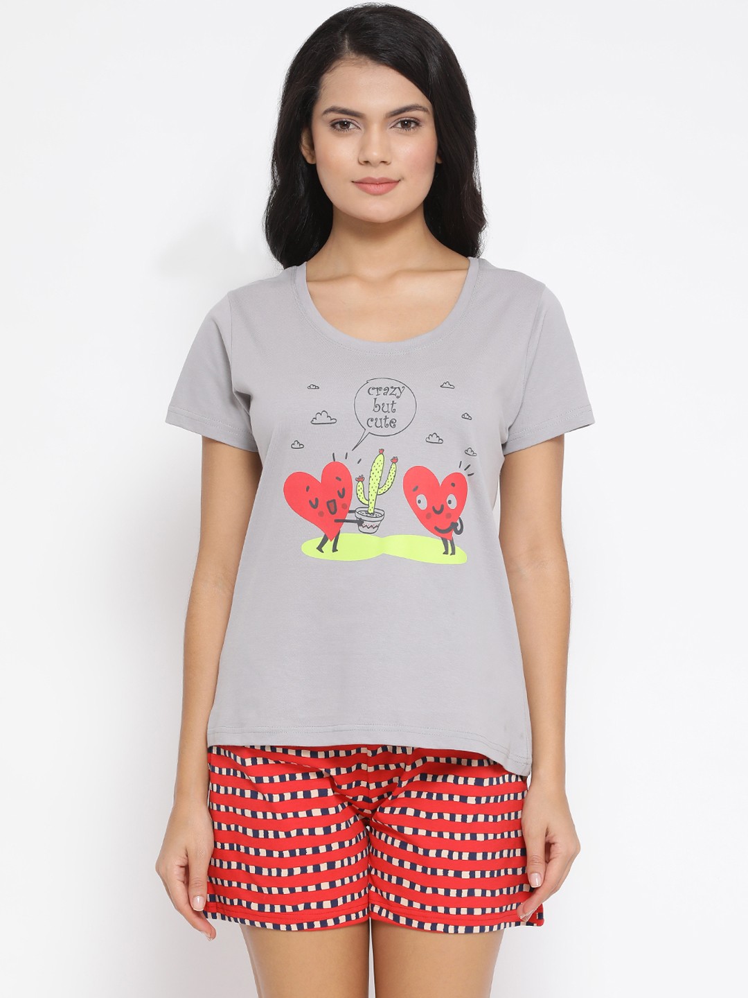 

Clovia Women Grey & Red Printed Night Suit COMLS0092S