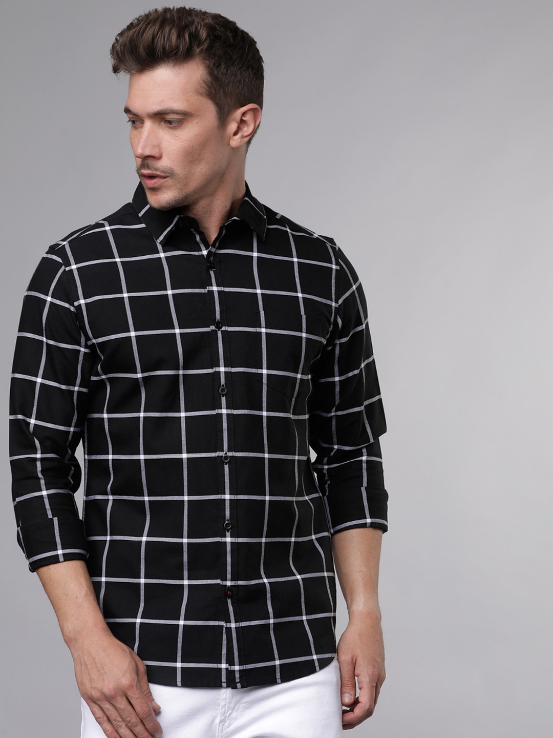 HIGHLANDER Men Black & White Slim Fit Checked Casual Shirt