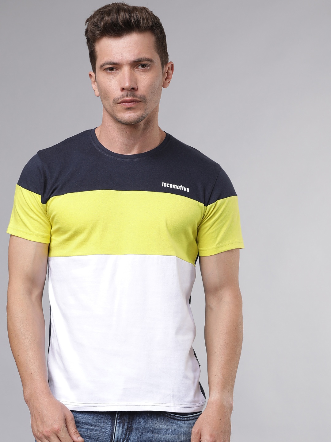 

LOCOMOTIVE Men Yellow & White Colourblocked Round Neck Slim Fit T-shirt