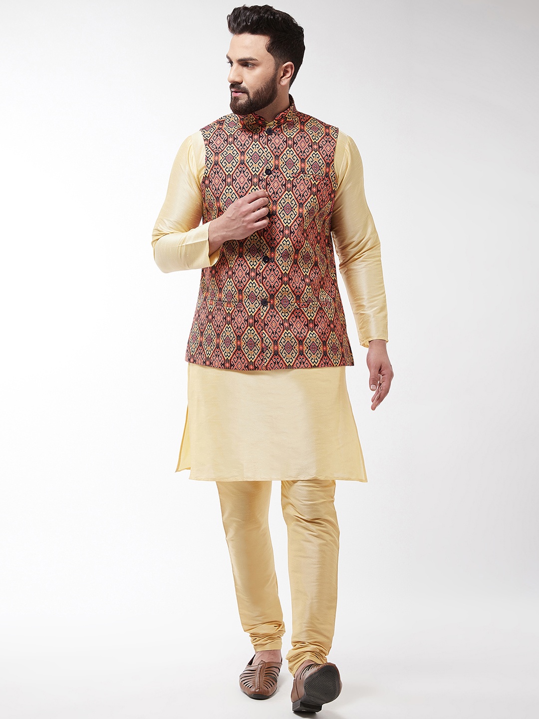 

SOJANYA Men Gold-Coloured & Red Printed Kurta with Churidar With Nehru Jacket