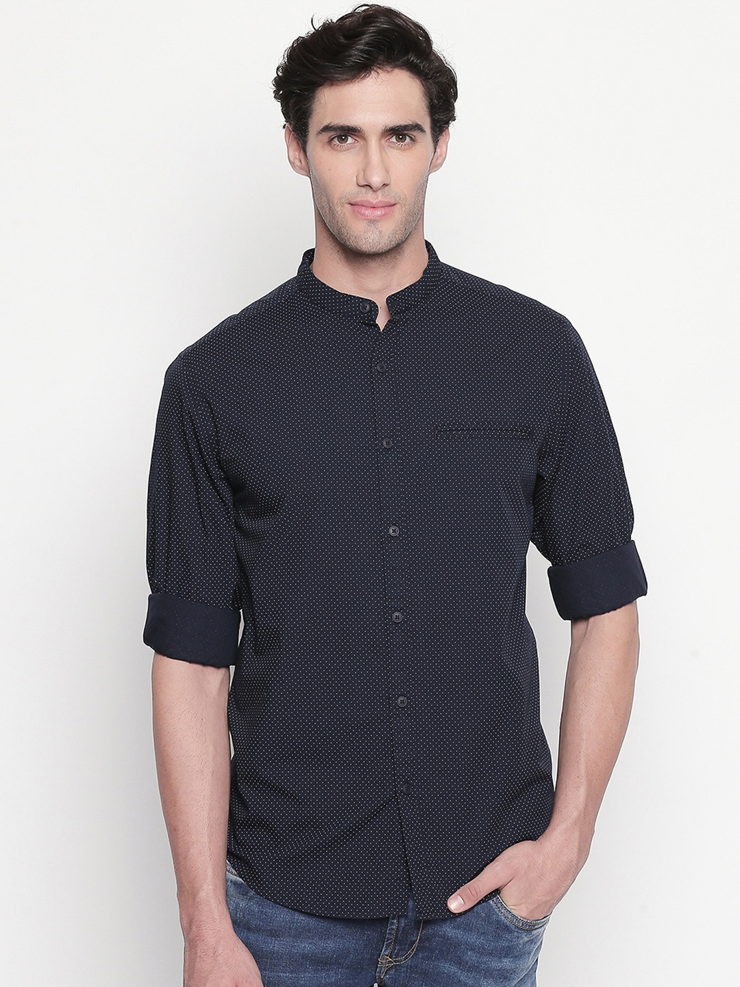 

BYFORD by Pantaloons Men Navy Blue & White Regular Fit Printed Casual Shirt