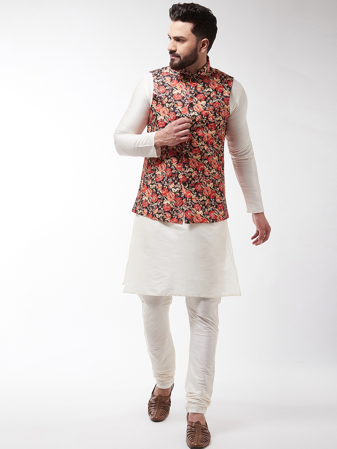 

SOJANYA Men Off-White & Black Kurta with Churidar & Printed Nehru Jacket