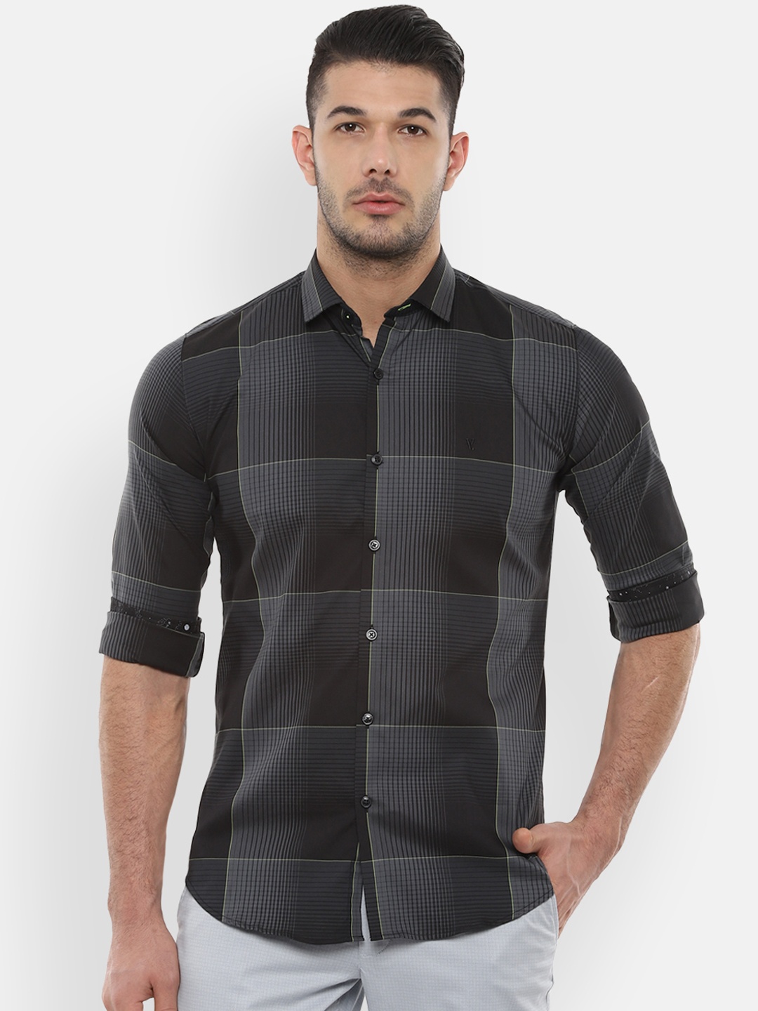 V Dot Men Black & Grey Skinny Fit Checked Casual Shirt