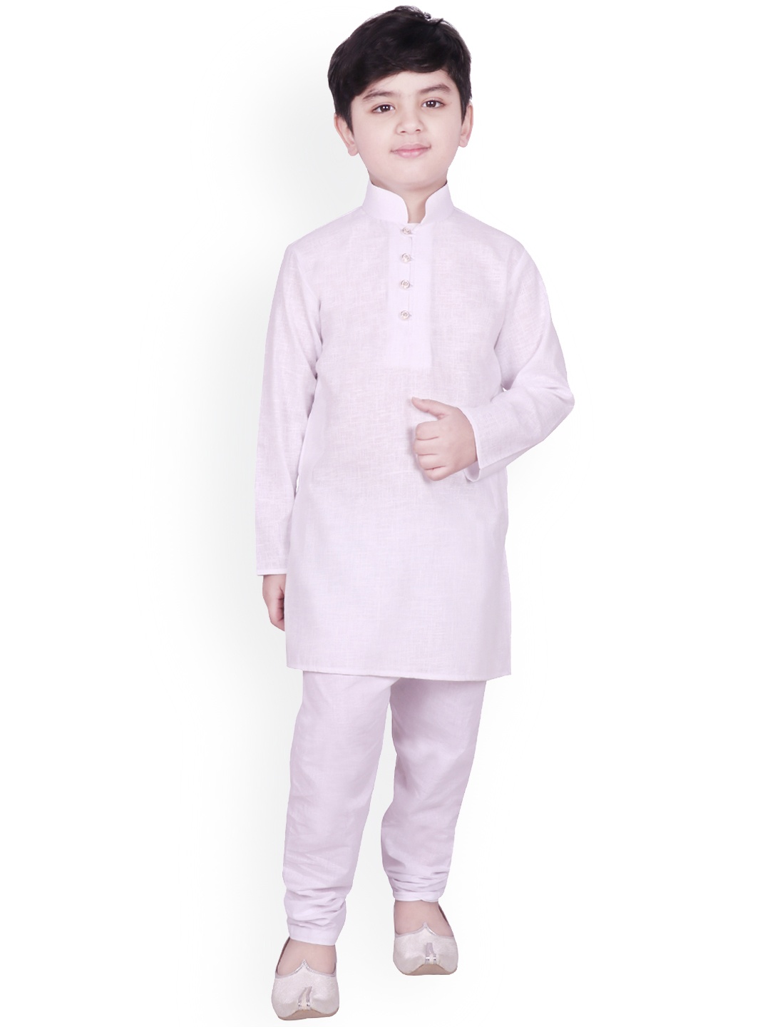 

SG YUVRAJ Boys Off-White Solid Kurta with Pyjamas