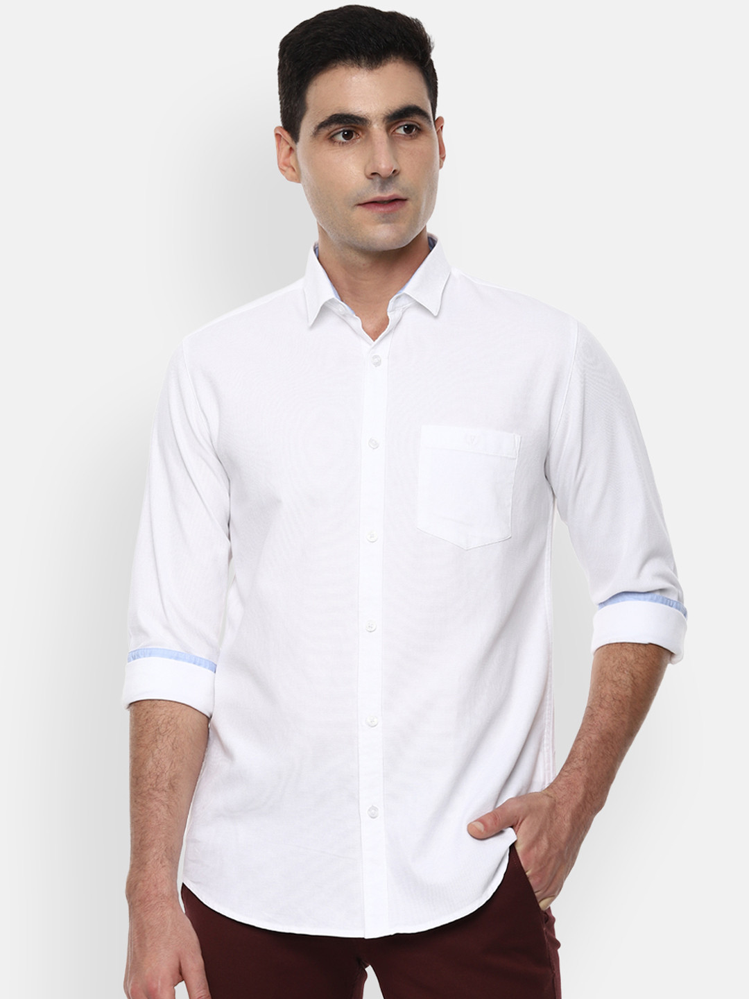 

Van Heusen Sport Men White Slim Fit Self Design Casual Shirt