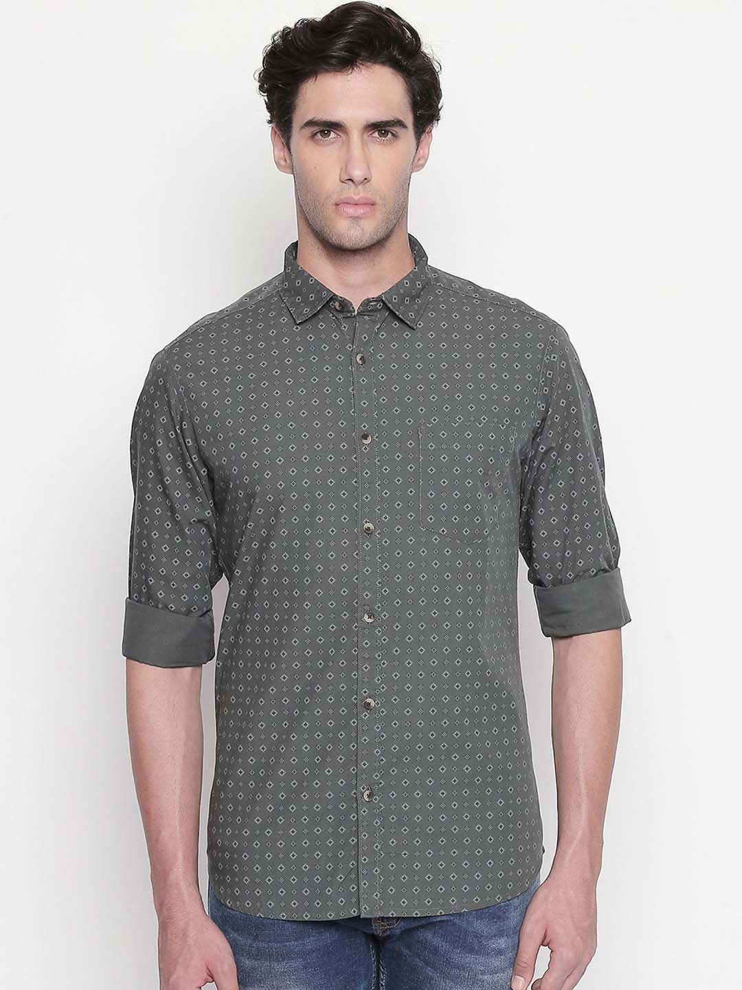 

BYFORD by Pantaloons Men Grey Regular Fit Printed Casual Shirt