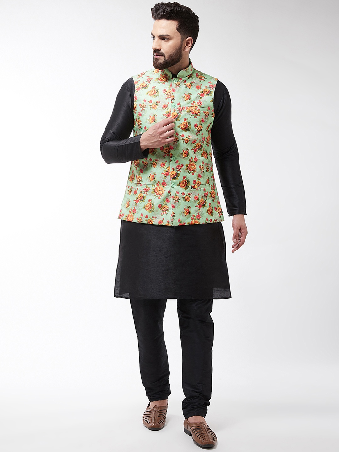 

SOJANYA Men Black & Green Kurta with Churidar & Printed Nehru Jacket