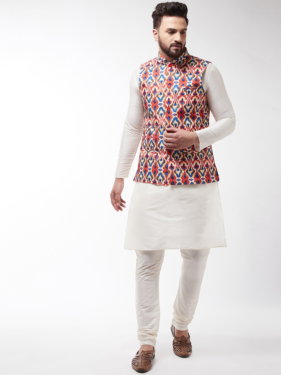 

SOJANYA Men Off-White & Red Printed Kurta with Churidar & Nehru Jacket