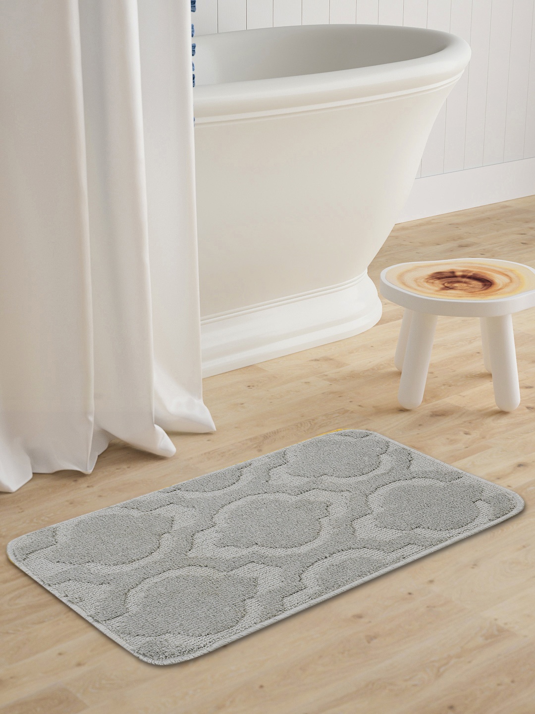 

Saral Home Grey Viva Matar Anti-Skid Bath Rug