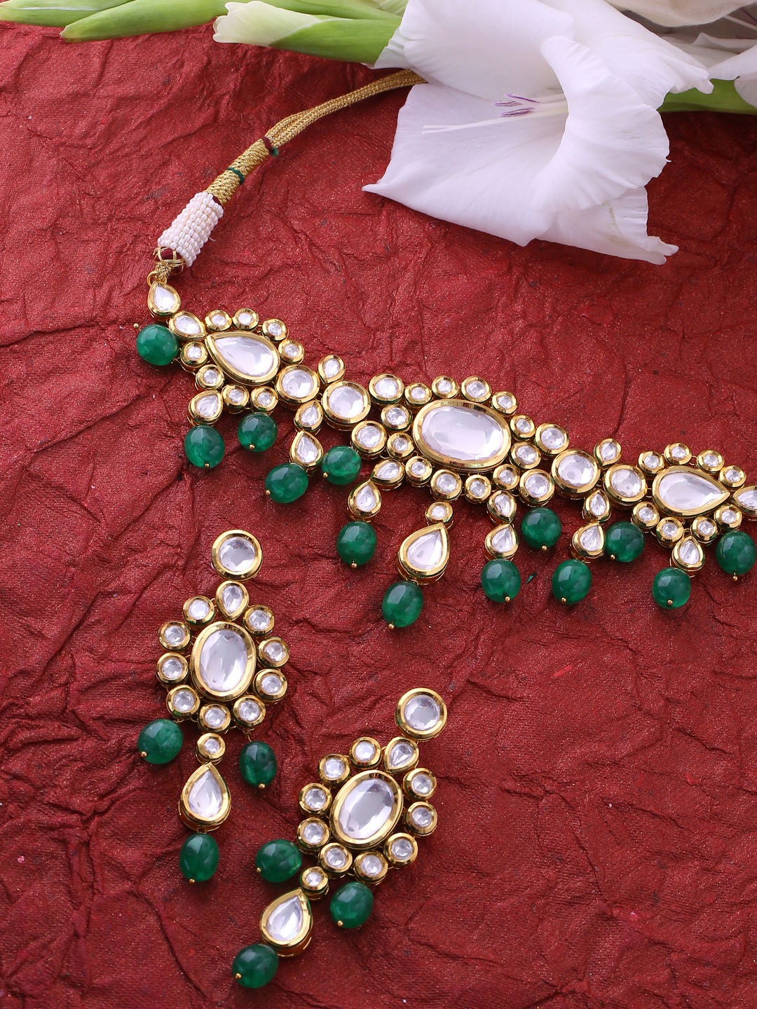 

Tistabene Gold-Plated White & Green Kundan Studded Beaded Meenakari Jewellery Set