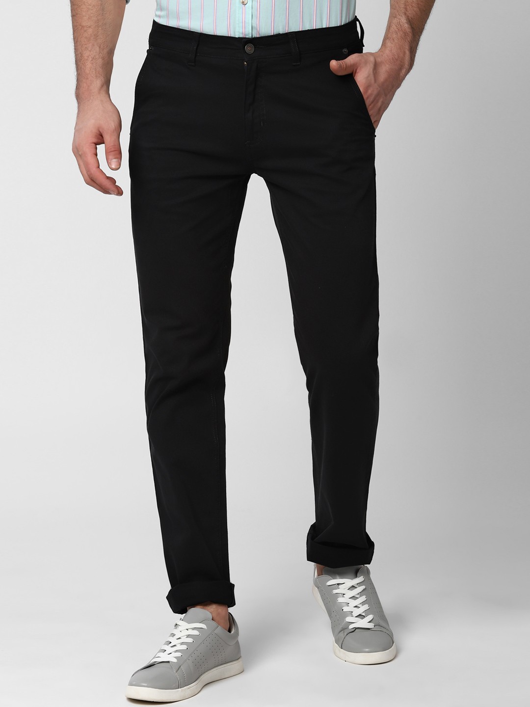 

Peter England Casuals Men Black Slim Fit Solid Chinos