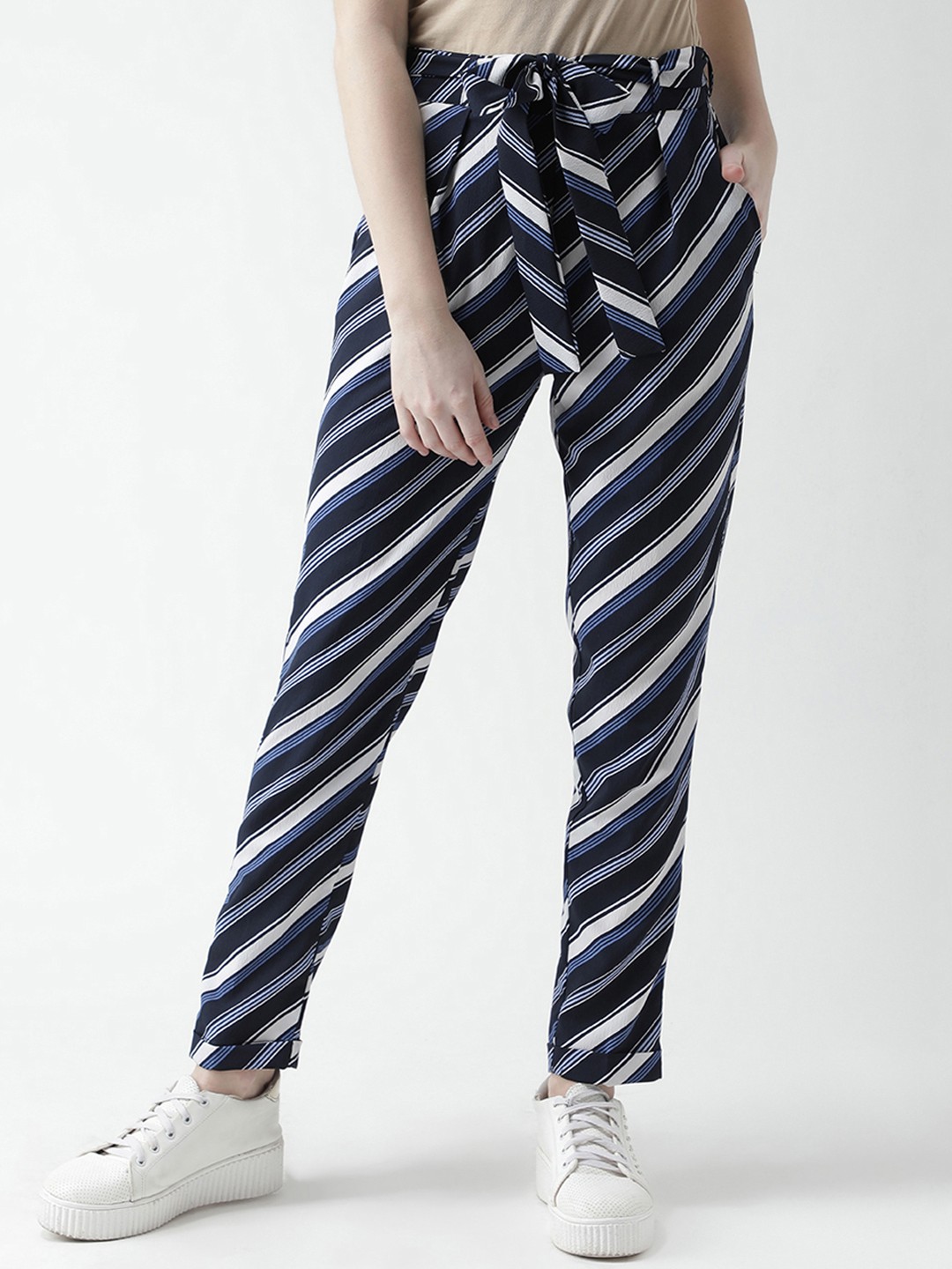 

KASSUALLY Women Navy Blue & White Relaxed Regular Fit Striped Regular Trousers