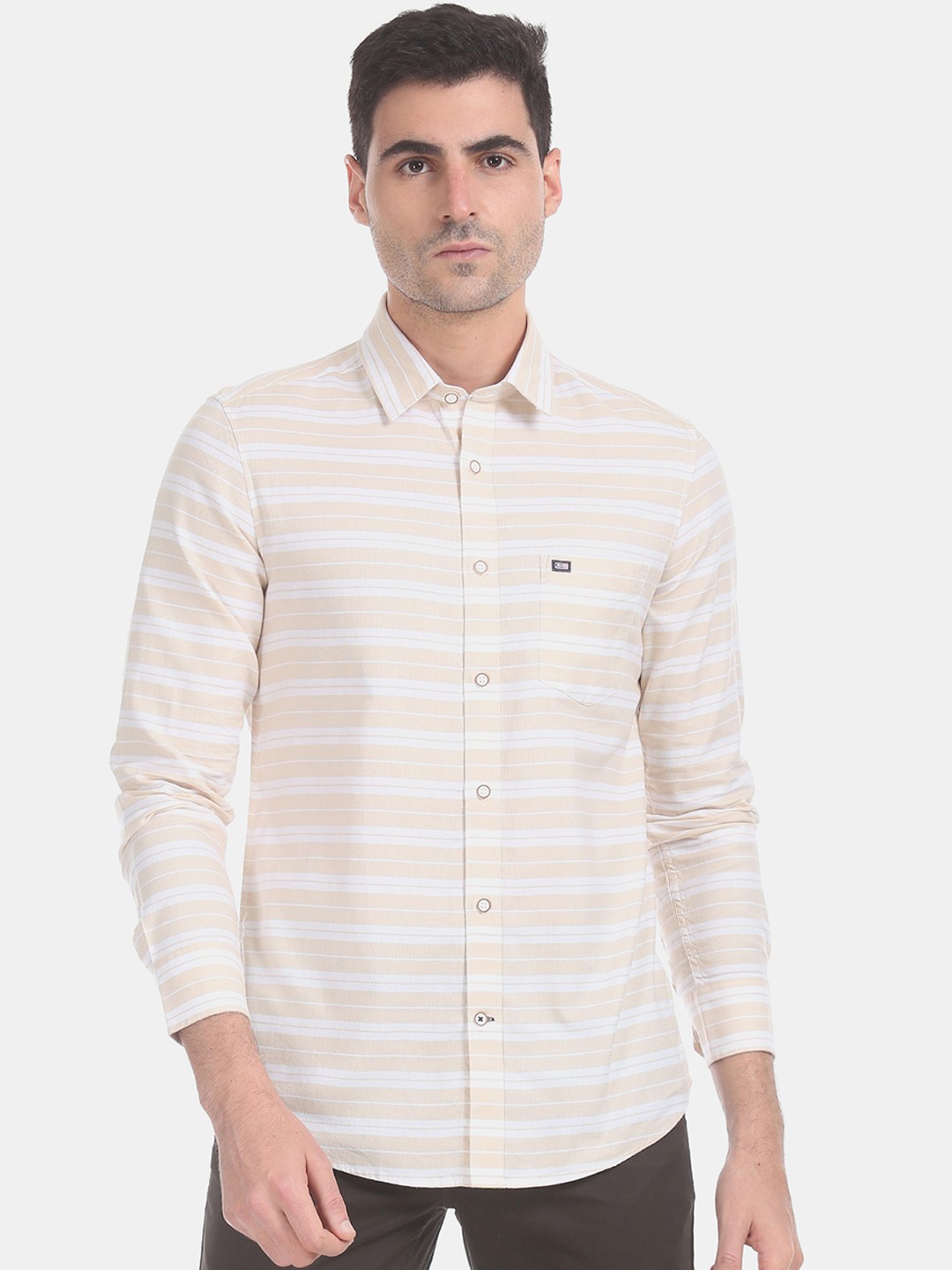 

Arrow Men Beige & White Slim Fit Striped Casual Shirt
