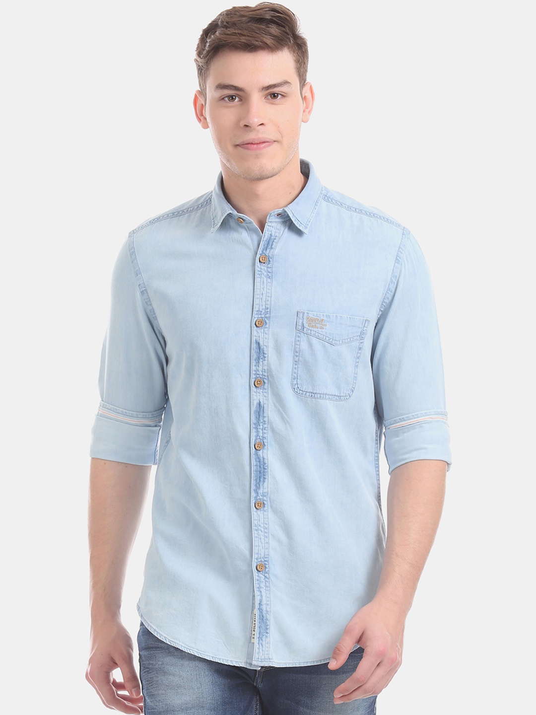 

U.S. Polo Assn. Men Blue Slim Fit Faded Casual Chambray Shirt