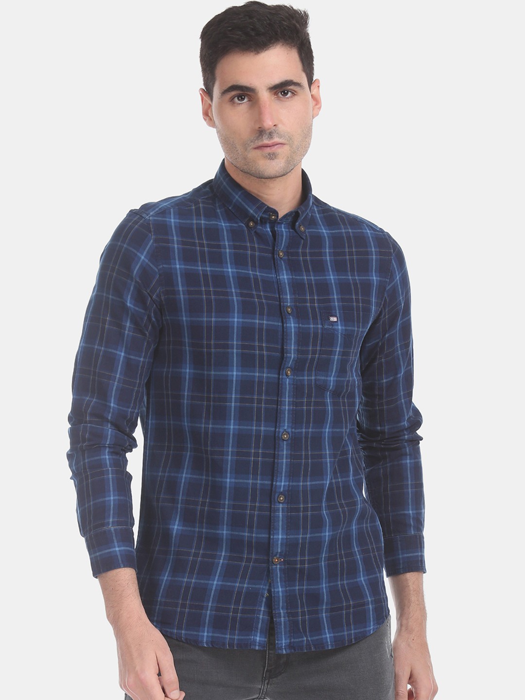 

Arrow Men Blue Slim Fit Checked Casual Shirt