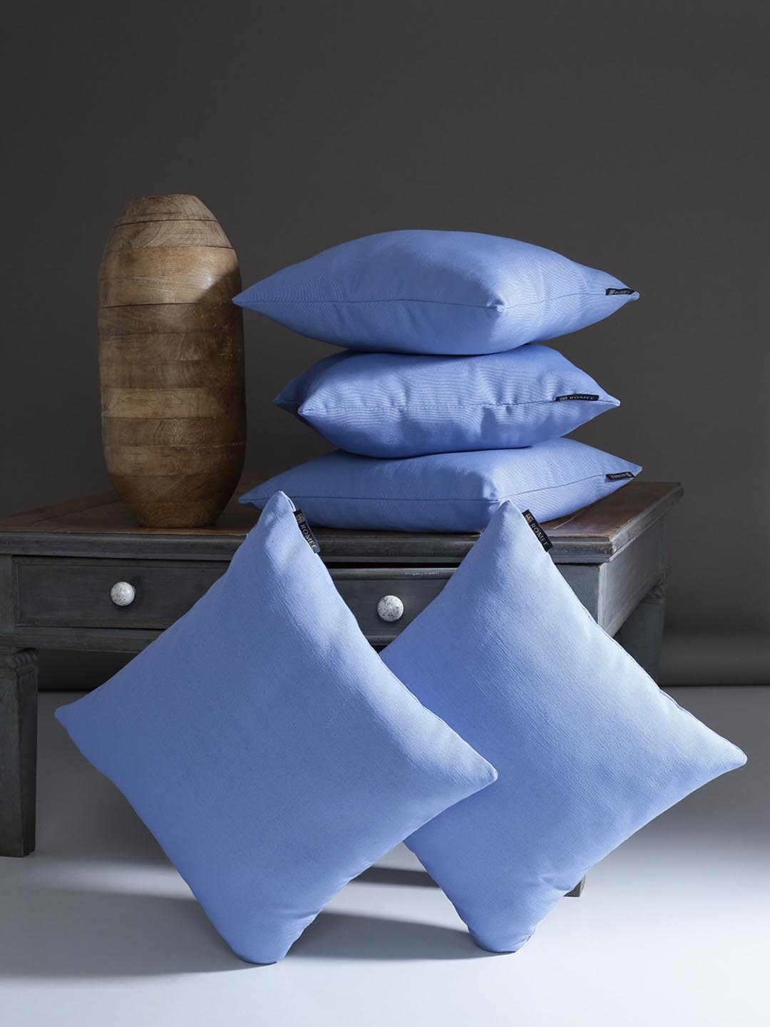 

ROMEE Blue Set of 5 Solid Square Cushion Covers