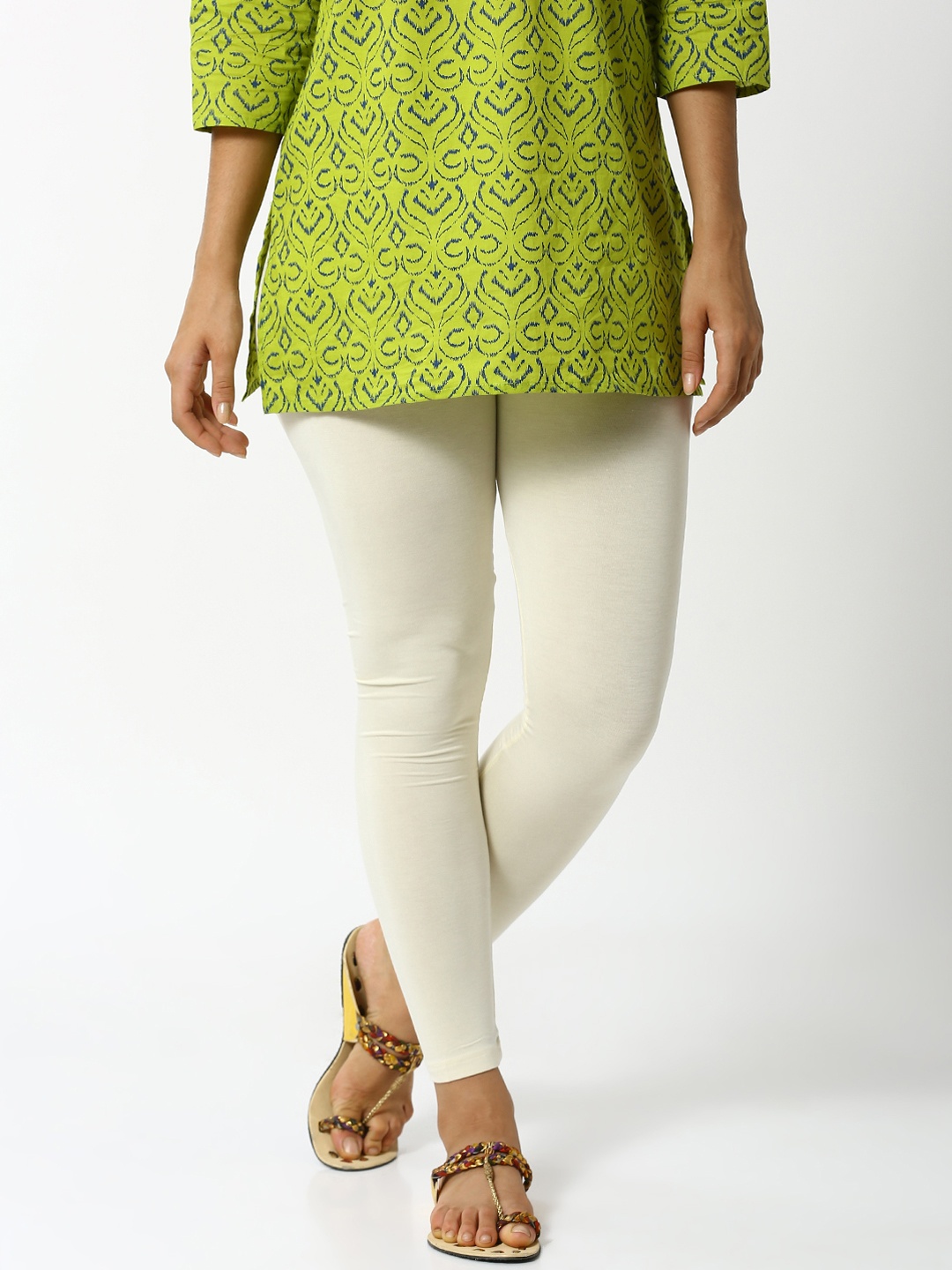 

De Moza Women Off White Solid Ankle-Length Leggings