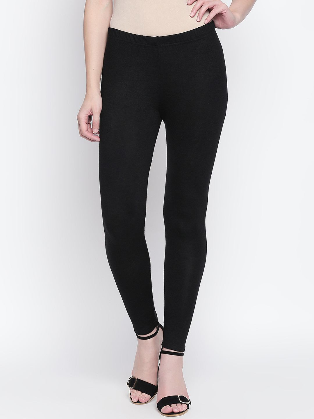 

RANGMANCH BY PANTALOONS Women Black Solid Ankle-Length Leggings