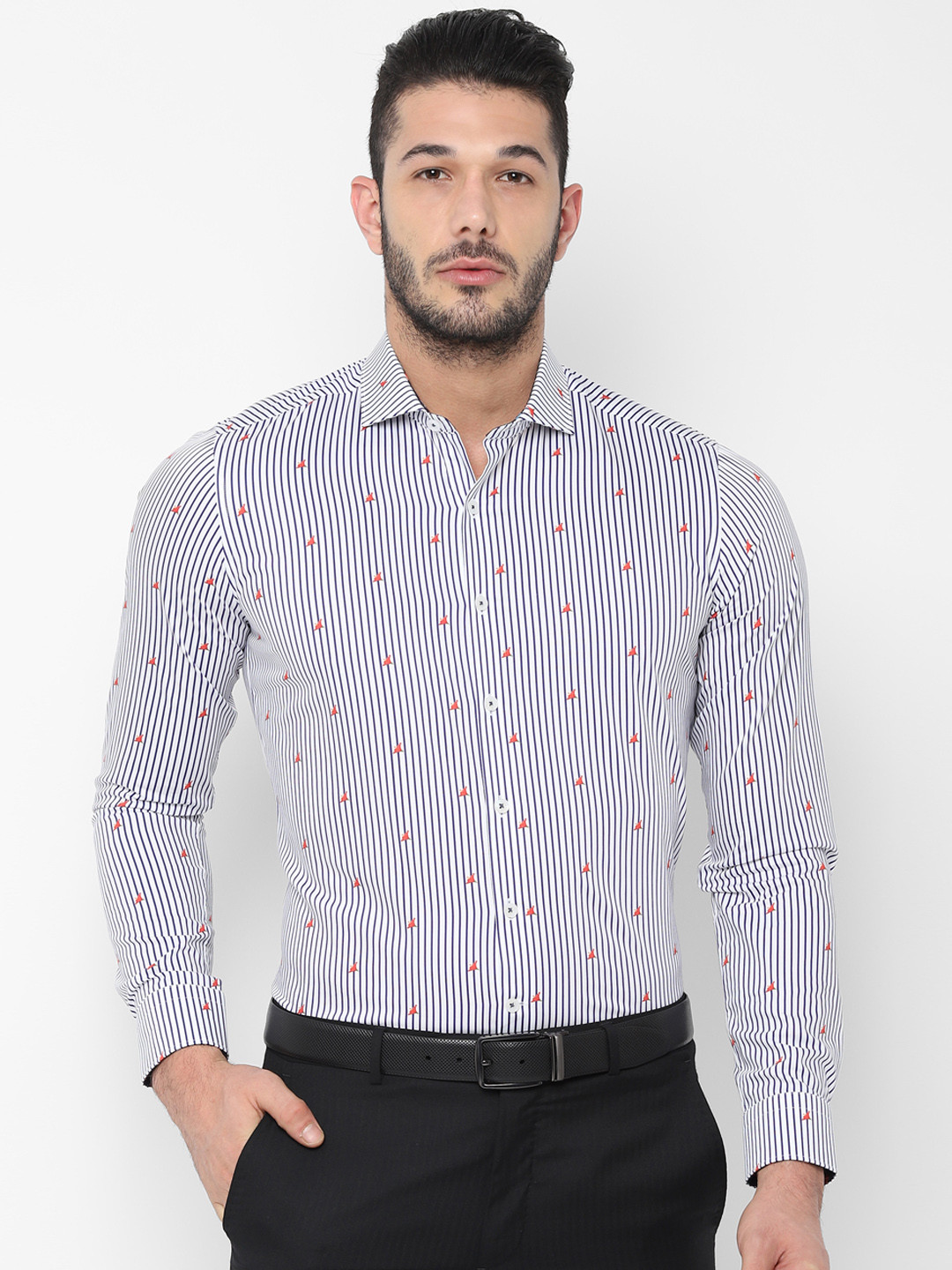 

SIMON CARTER LONDON Men White & Blue Slim Fit Striped Formal Shirt