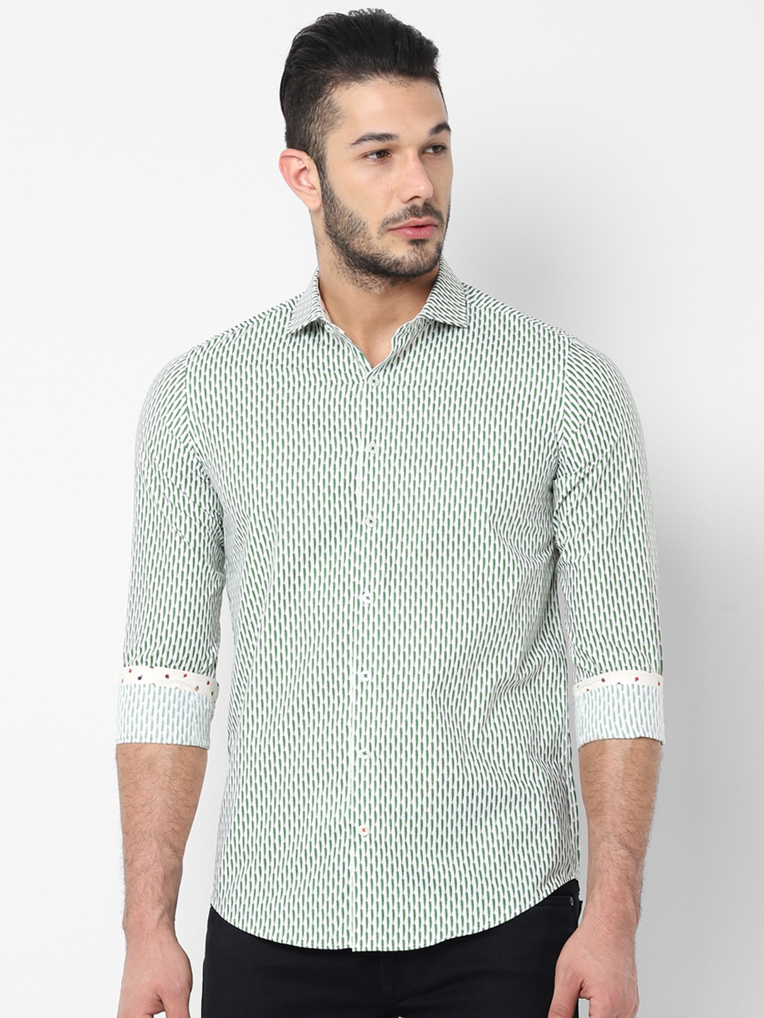 

SIMON CARTER LONDON Men Green Slim Fit Printed Casual Shirt
