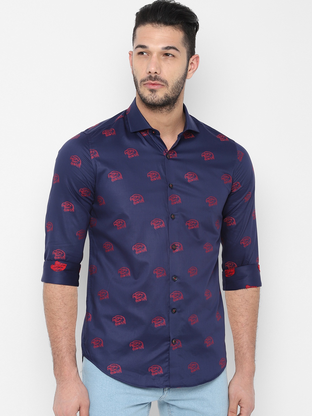 

SIMON CARTER LONDON Men Navy Blue & Red Slim Fit Embroidered Casual Shirt