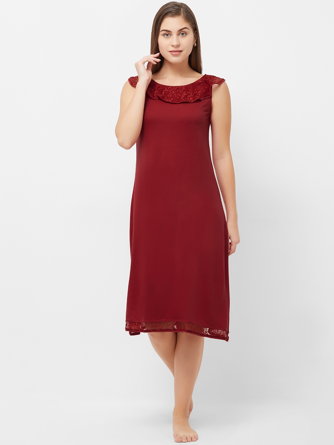 

Soie Women Maroon Solid Knee Length Nightdress