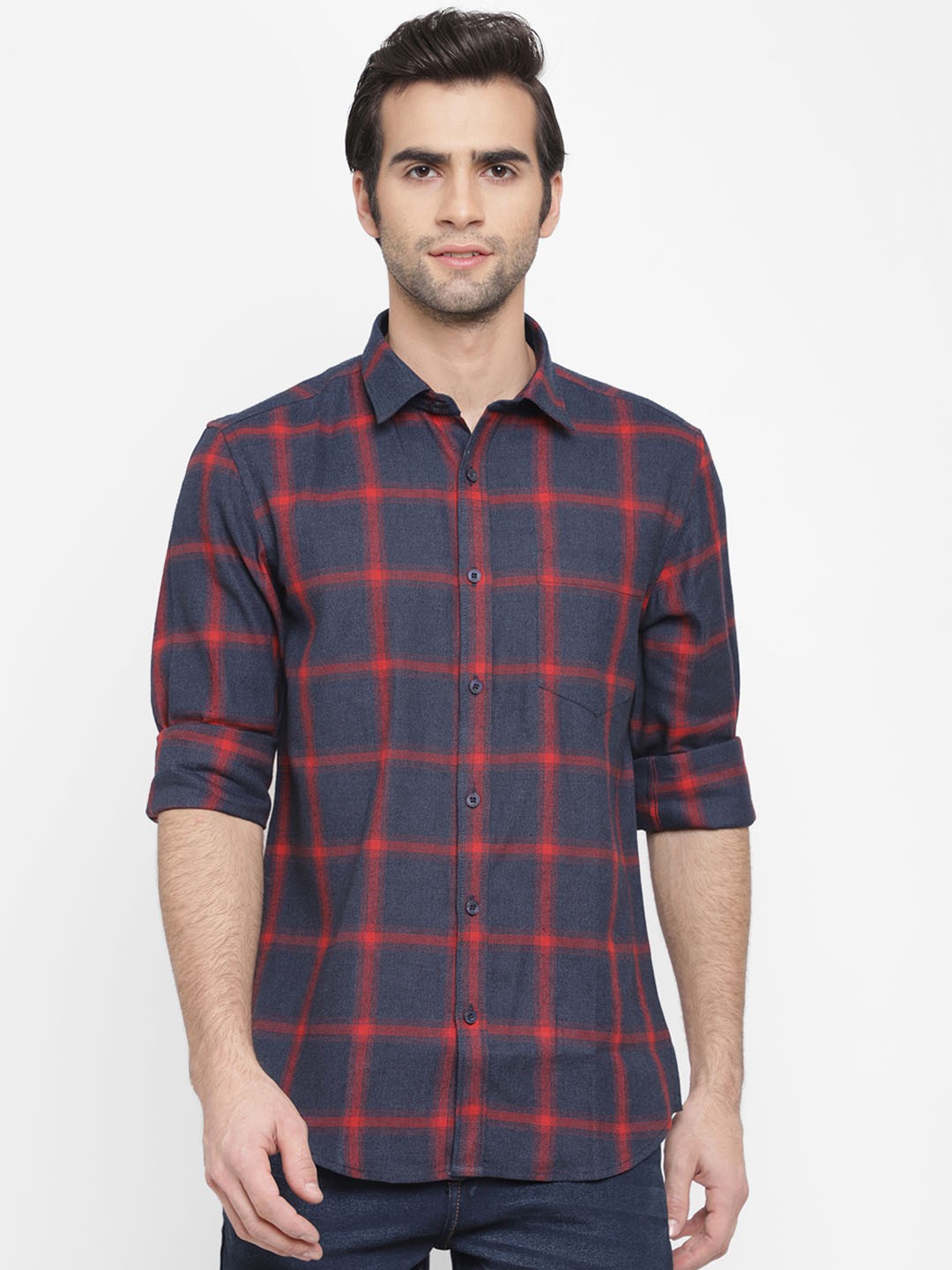 

cape canary Men Navy Blue & Red Regular Fit Checked Casual Shirt