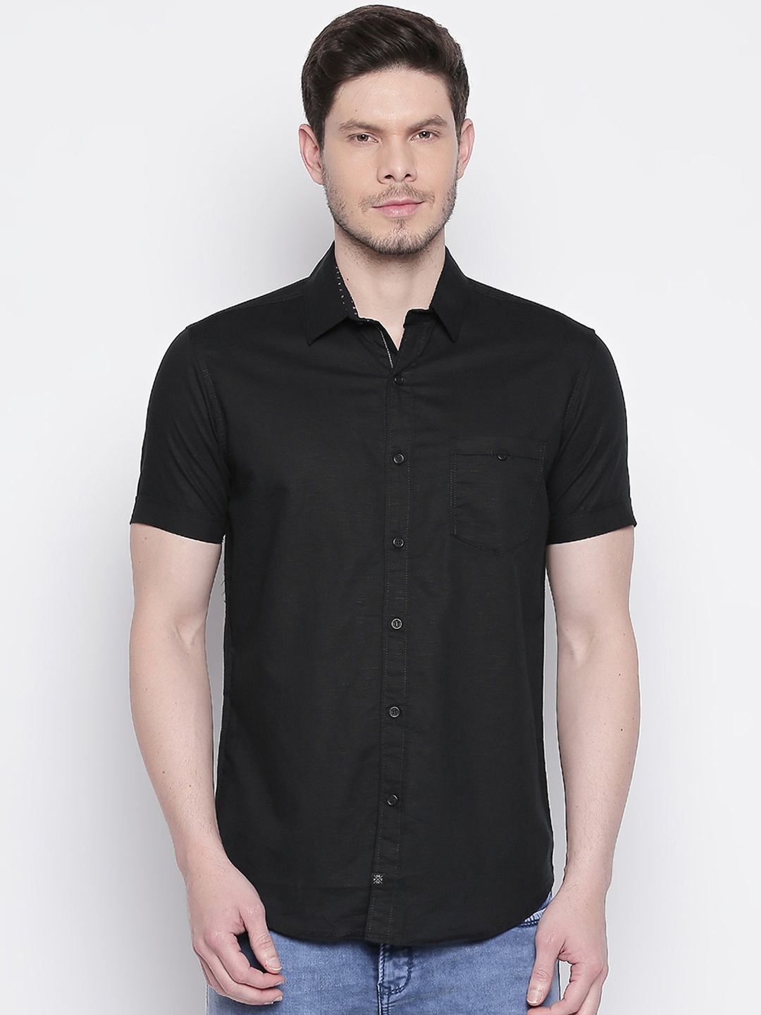 

Mufti Men Black Original Slim Fit Solid Casual Shirt