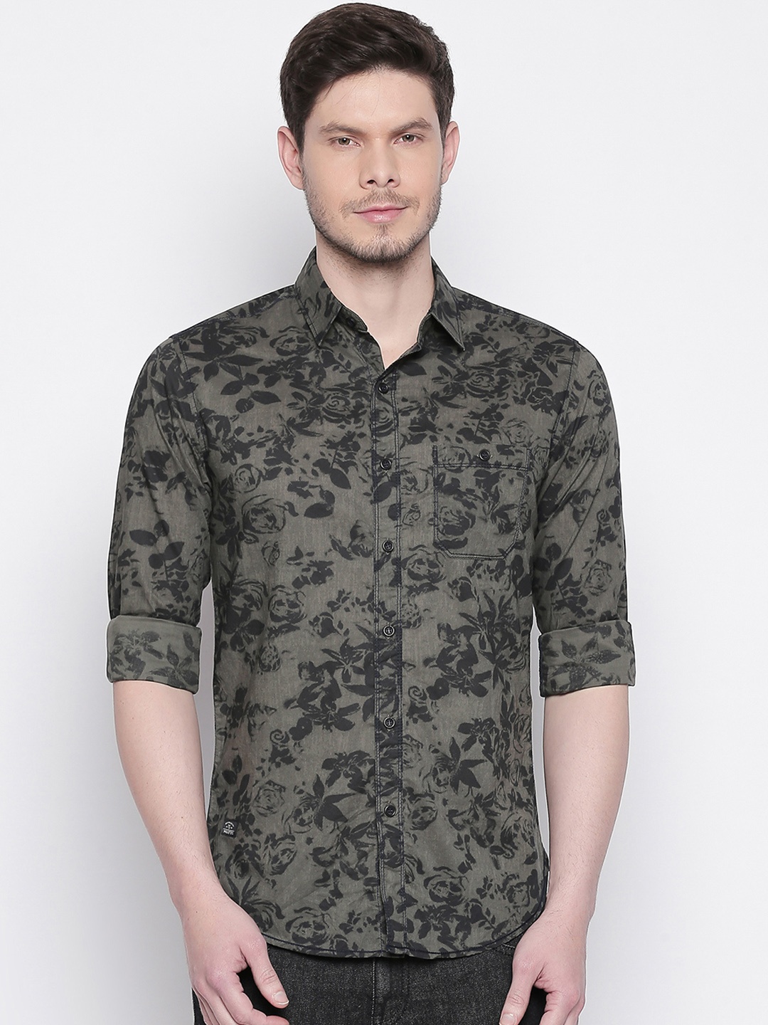 

Mufti Men Sea Green & Black Slim Fit Printed Casual Shirt