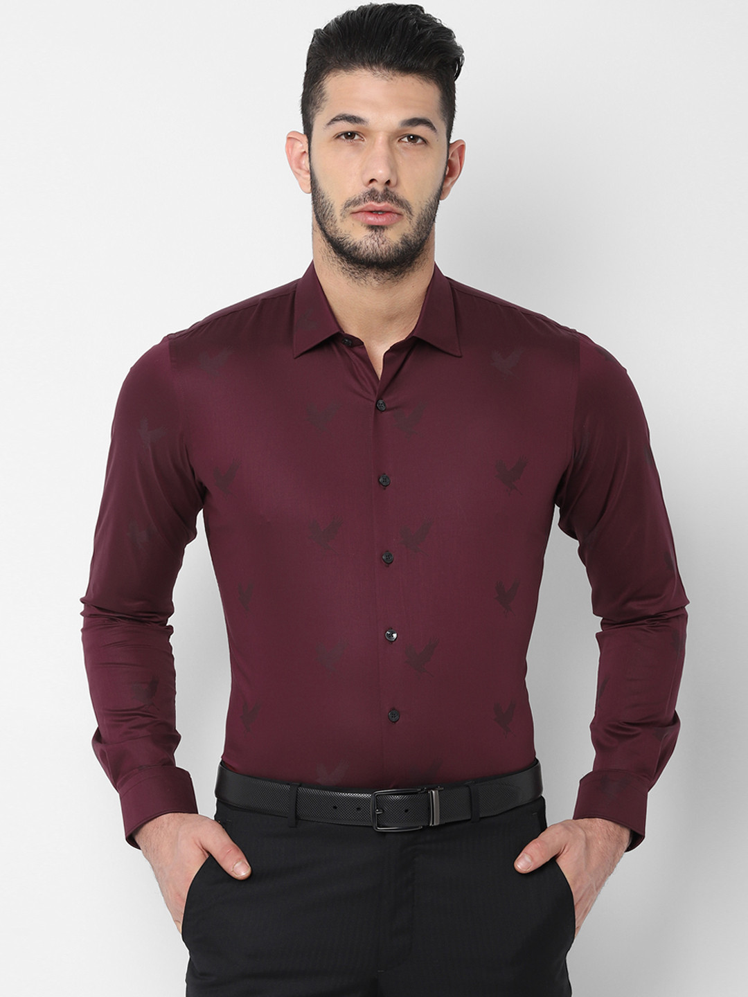 

SIMON CARTER LONDON Men Burgundy Regular Fit Printed Formal Shirt