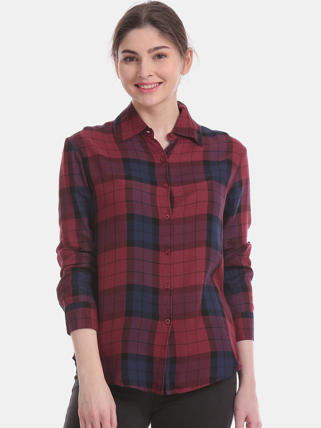 

Aeropostale Women Red & Navy Blue Regular Fit Checked Casual Shirt