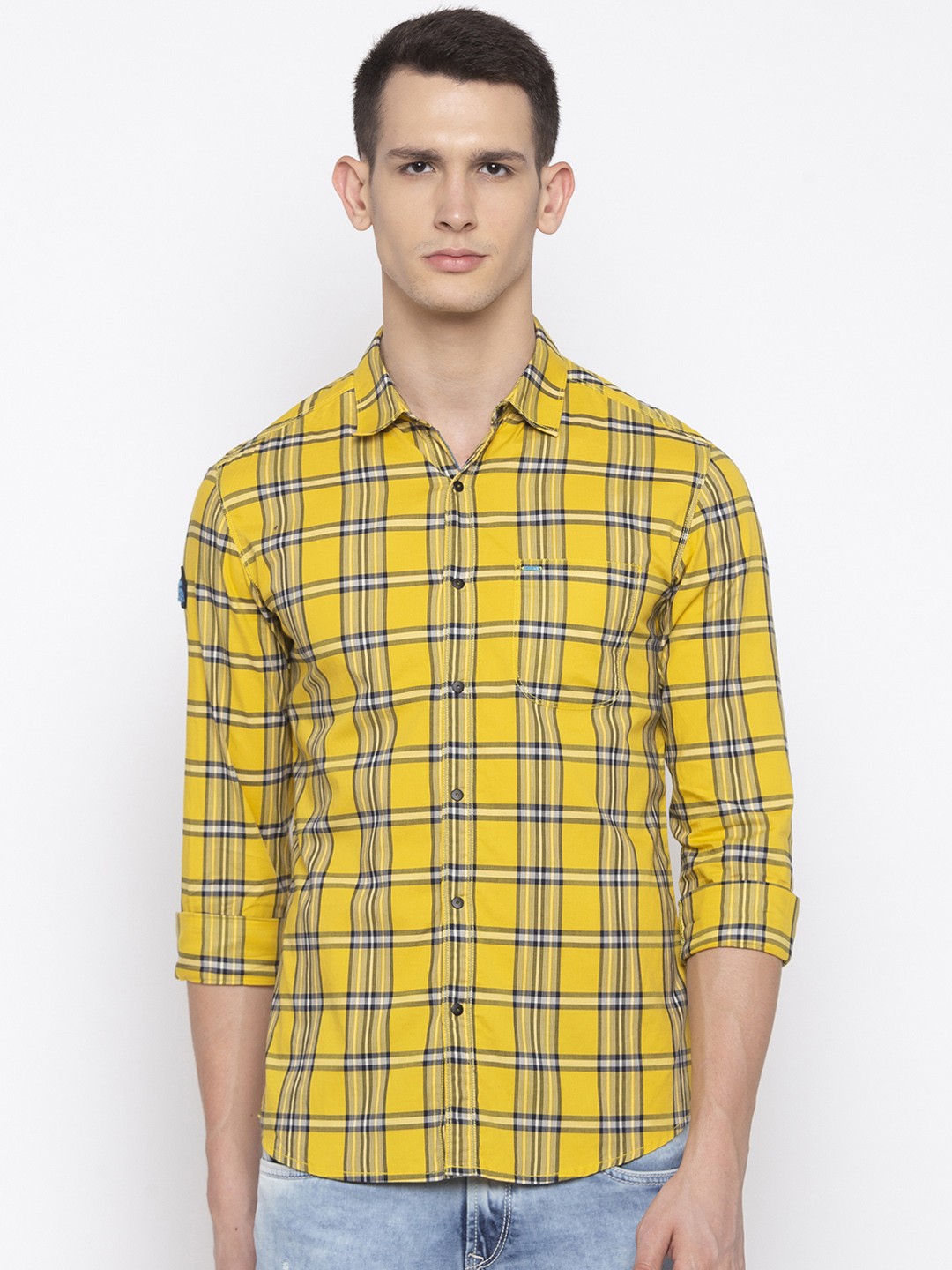 

SPYKAR Men Yellow Slim Fit Checked Casual Shirt