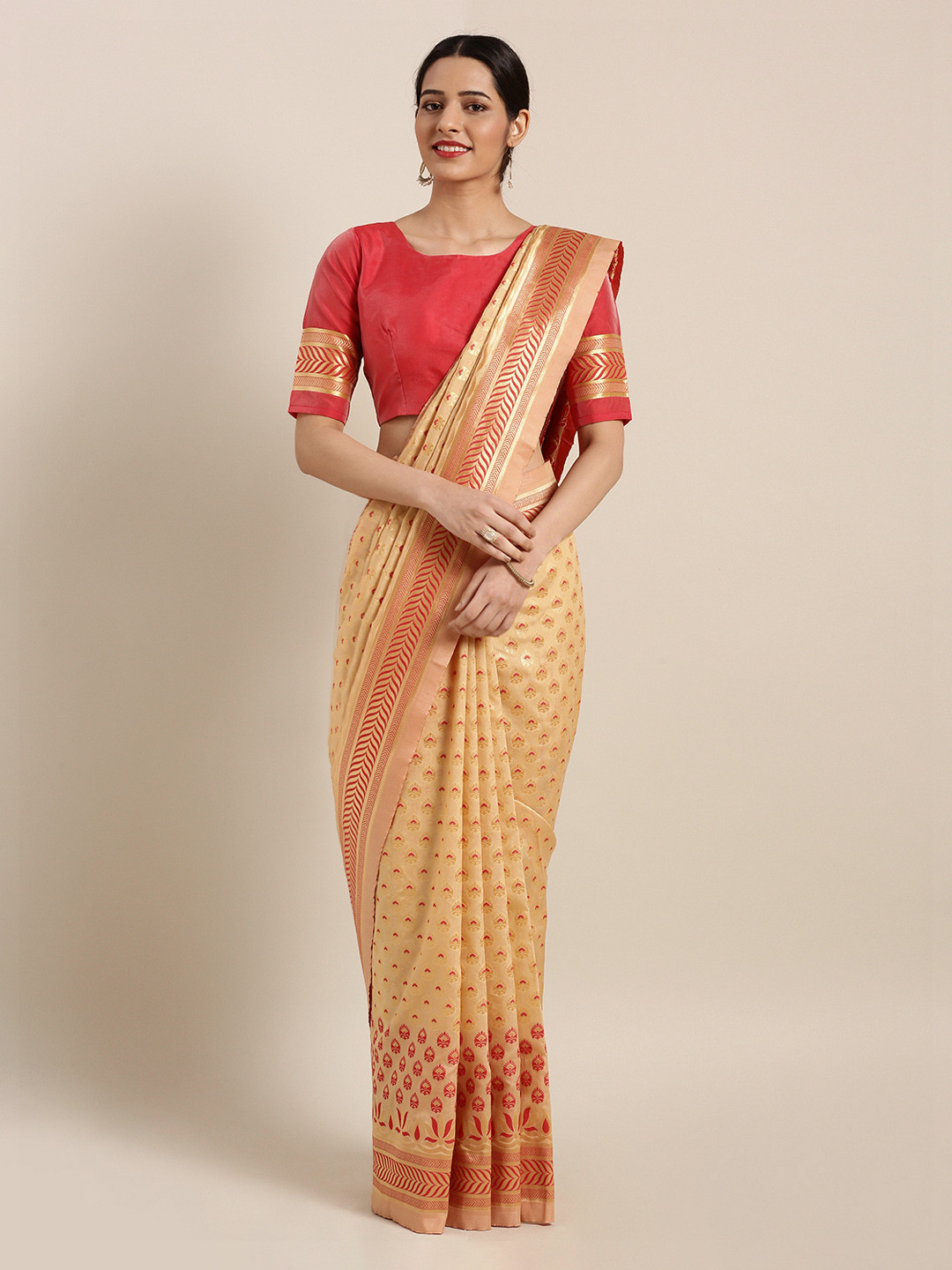 

Mitera Beige & Red Silk Blend Woven Design Kanjeevaram Saree