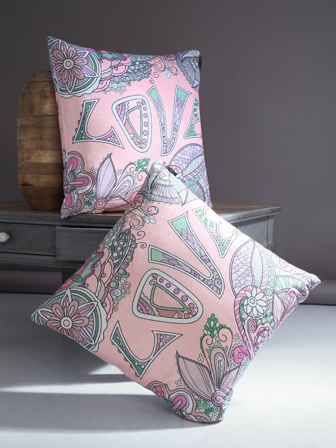 

ROMEE Pink & Green Set of 2 Floral Square Cushion Covers