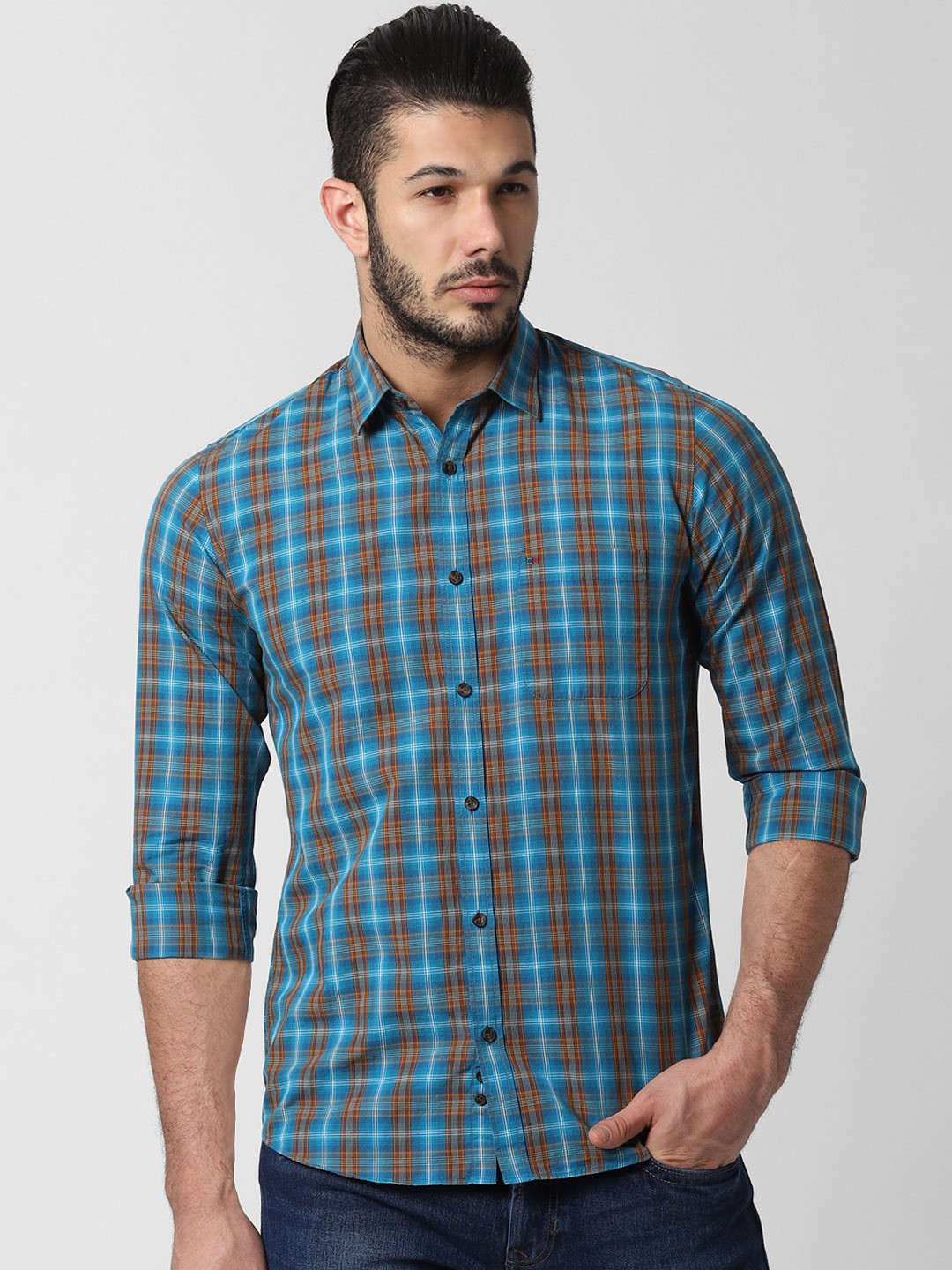 

Peter England Casuals Men Blue Slim Fit Checked Casual Shirt