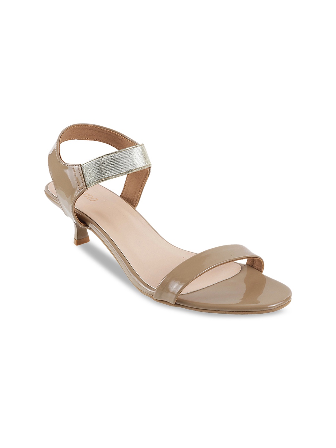 

Metro Women Beige Solid Heels