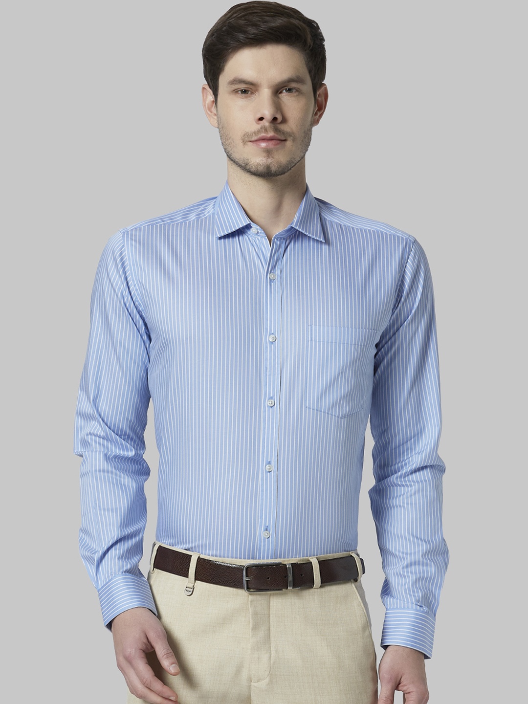 

Park Avenue Men Blue & White Slim Fit Striped Formal Shirt