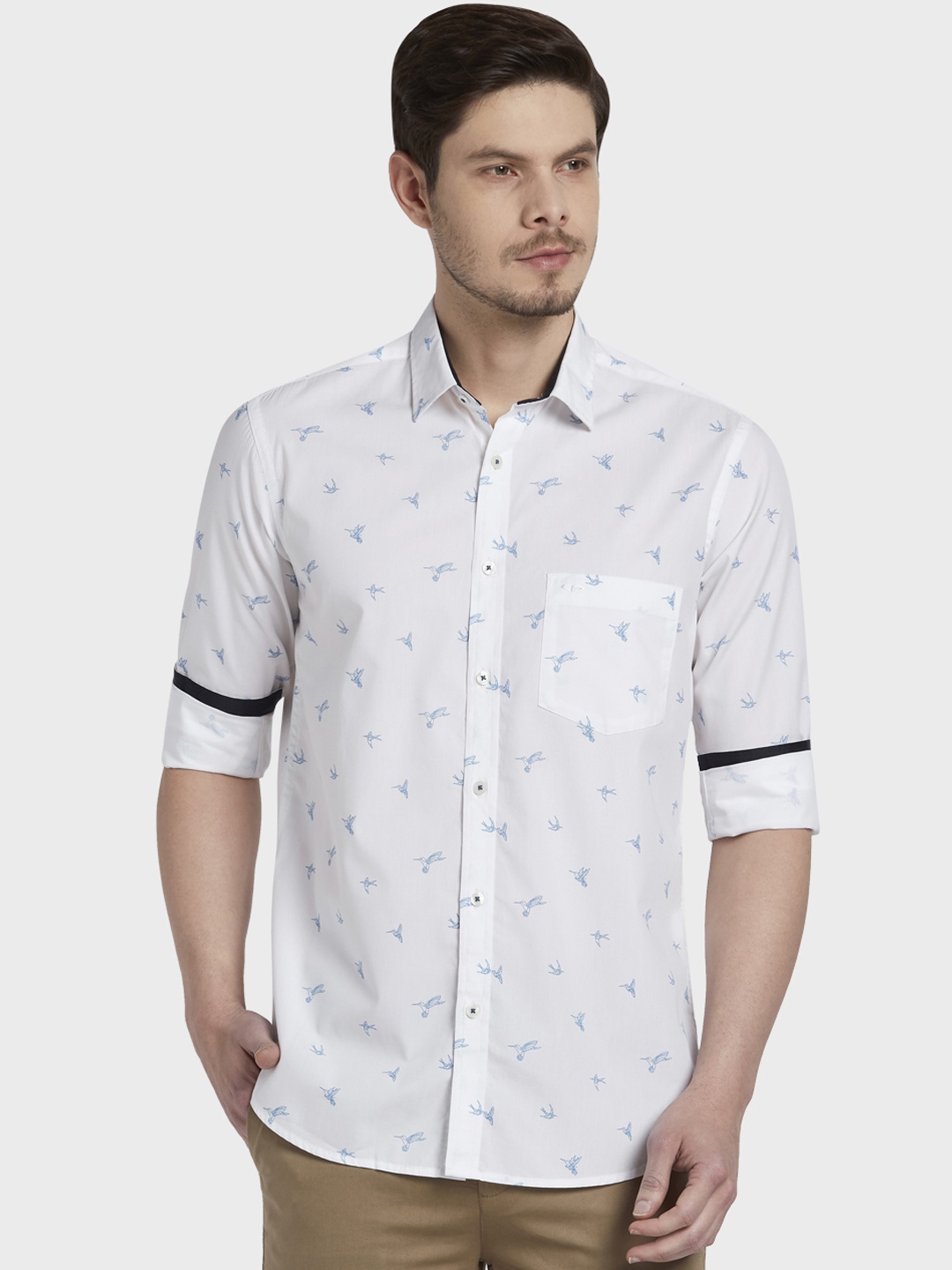 

ColorPlus Men Blue & White Tailored Fit Printed Casual Shirt