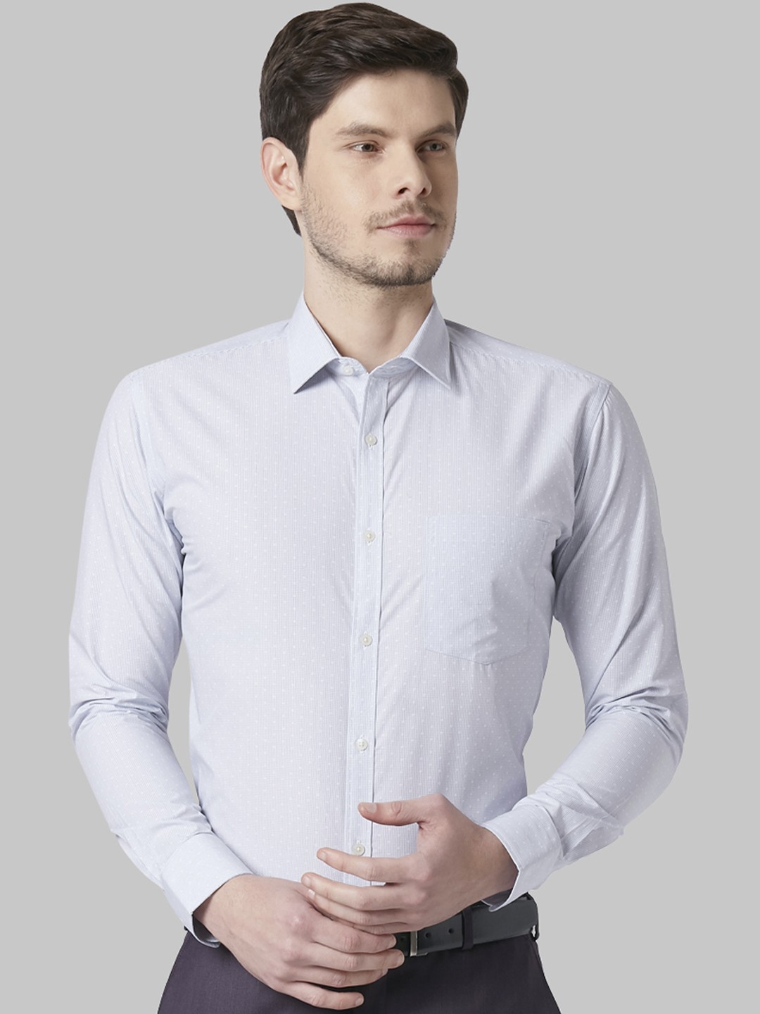 

Park Avenue Men Blue Slim Fit Checked Formal Shirt
