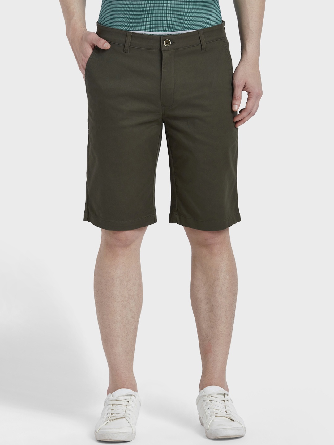 

ColorPlus Men Olive Green Solid Regular Fit Regular Shorts