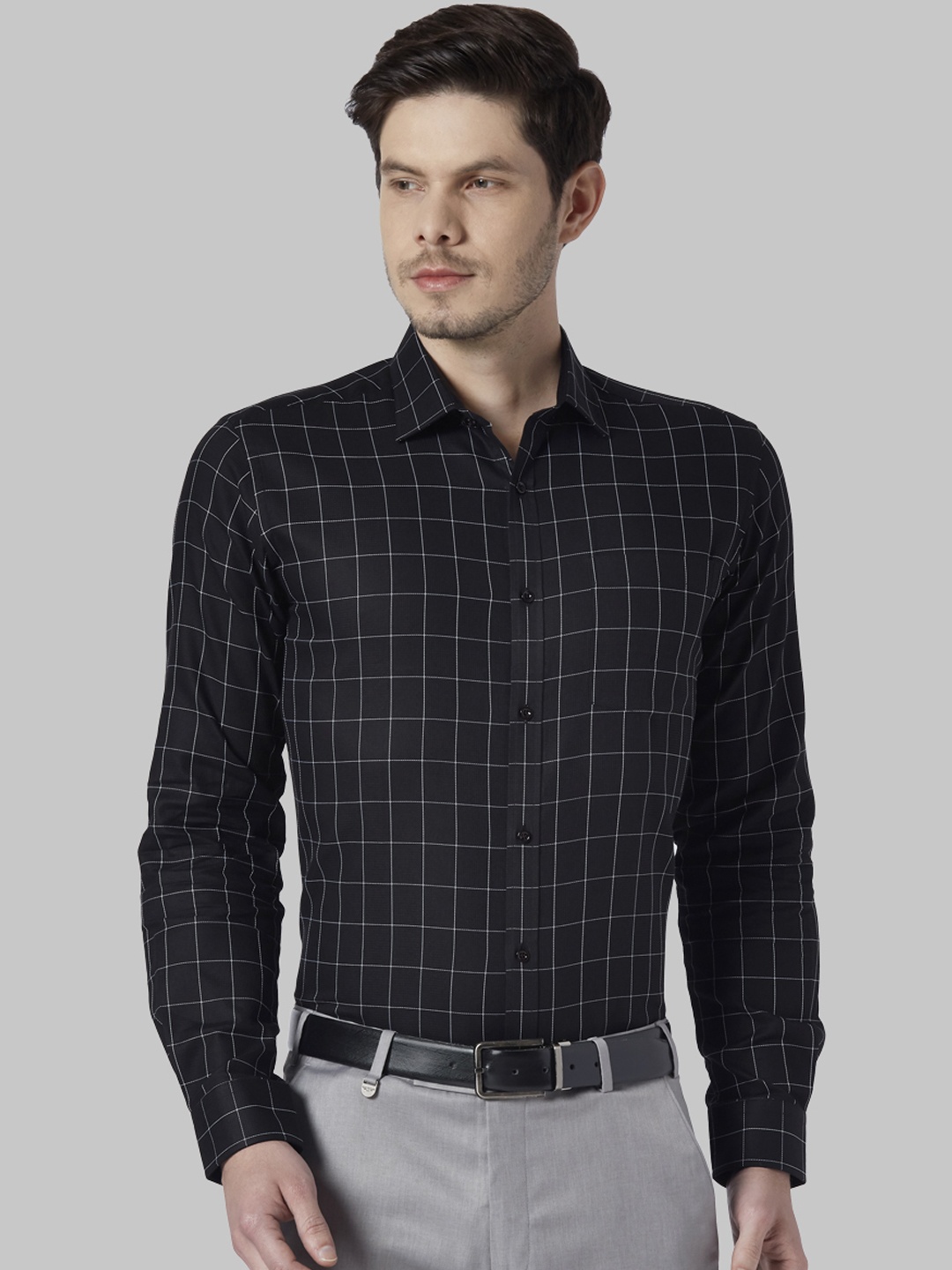 

Park Avenue Men Black & White Slim Fit Checked Formal Shirt
