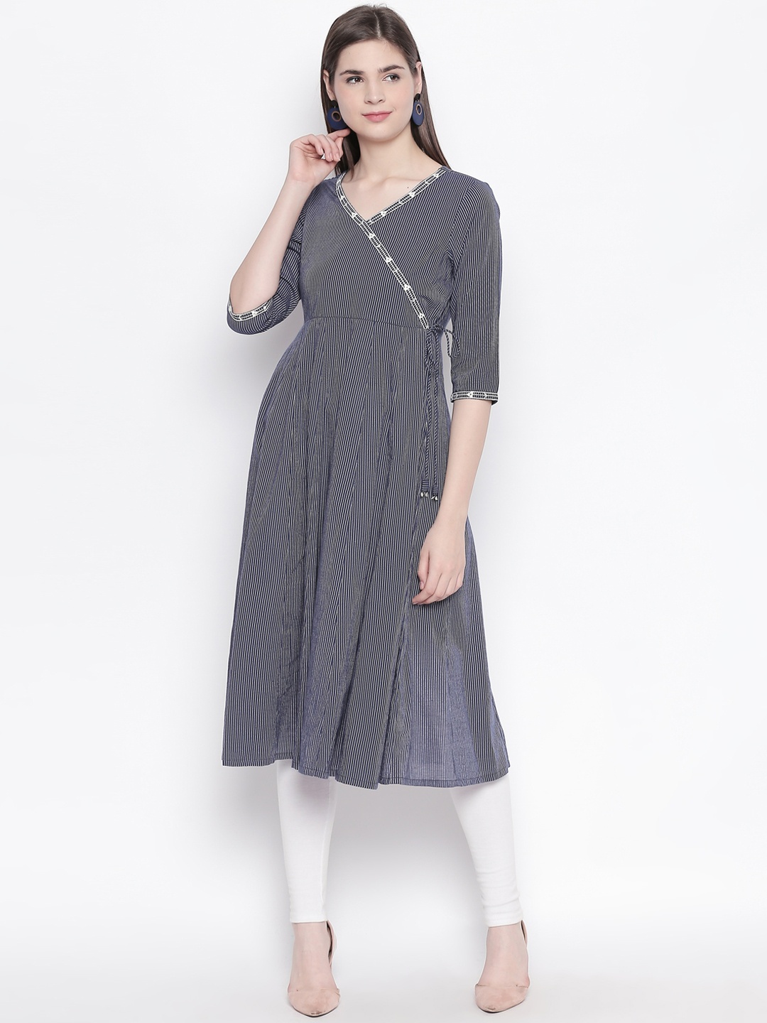 

RANGMANCH BY PANTALOONS Women Blue & White Striped A-Line Kurta