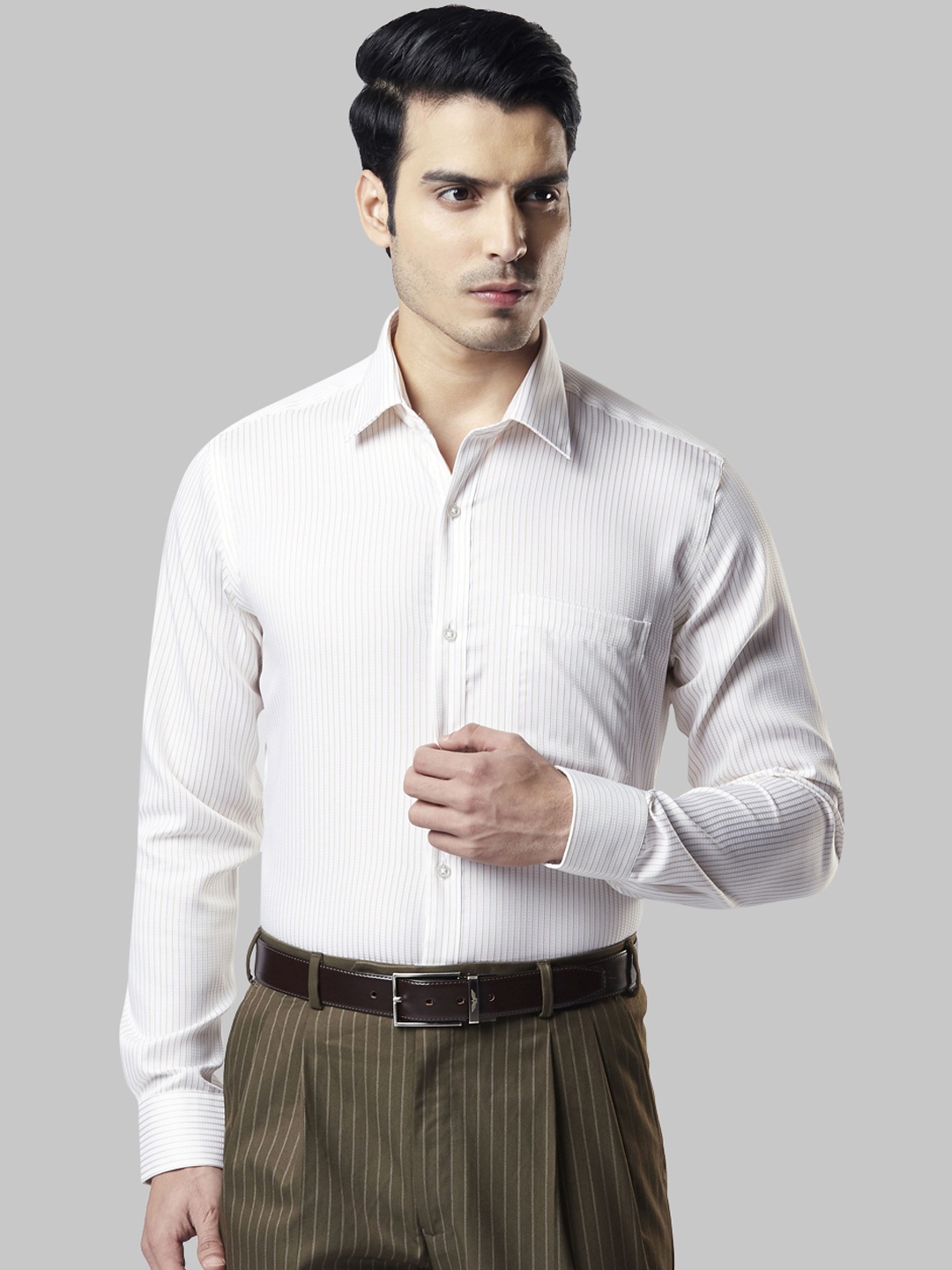 

Raymond Men Off-White & Yellow Regular Fit Striped Formal Shirt