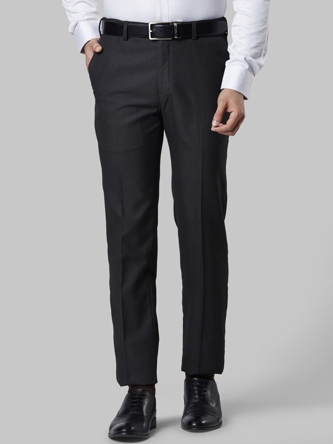 

Raymond Men Black Slim Fit Solid Formal Trousers