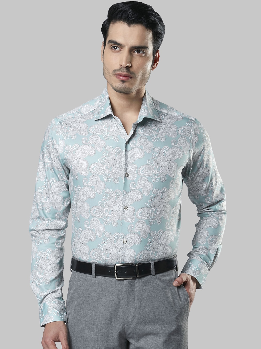 

Raymond Men Sea Green & White Regular Fit Printed Formal Shirt