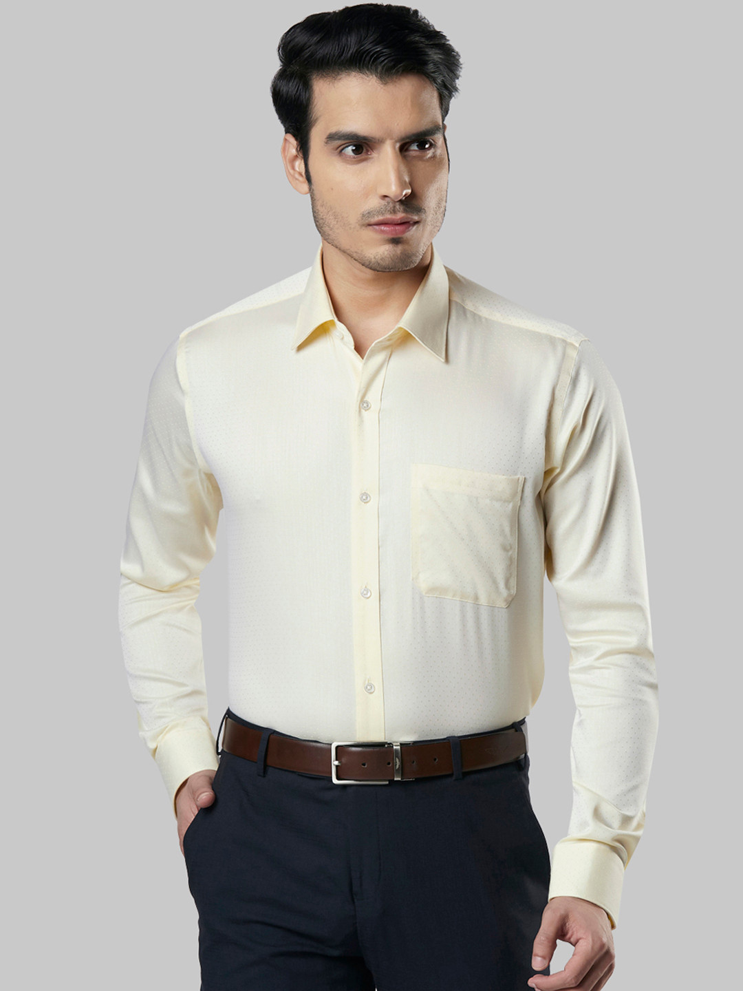 

Raymond Men Yellow Regular Fit Printed Formal Shirt