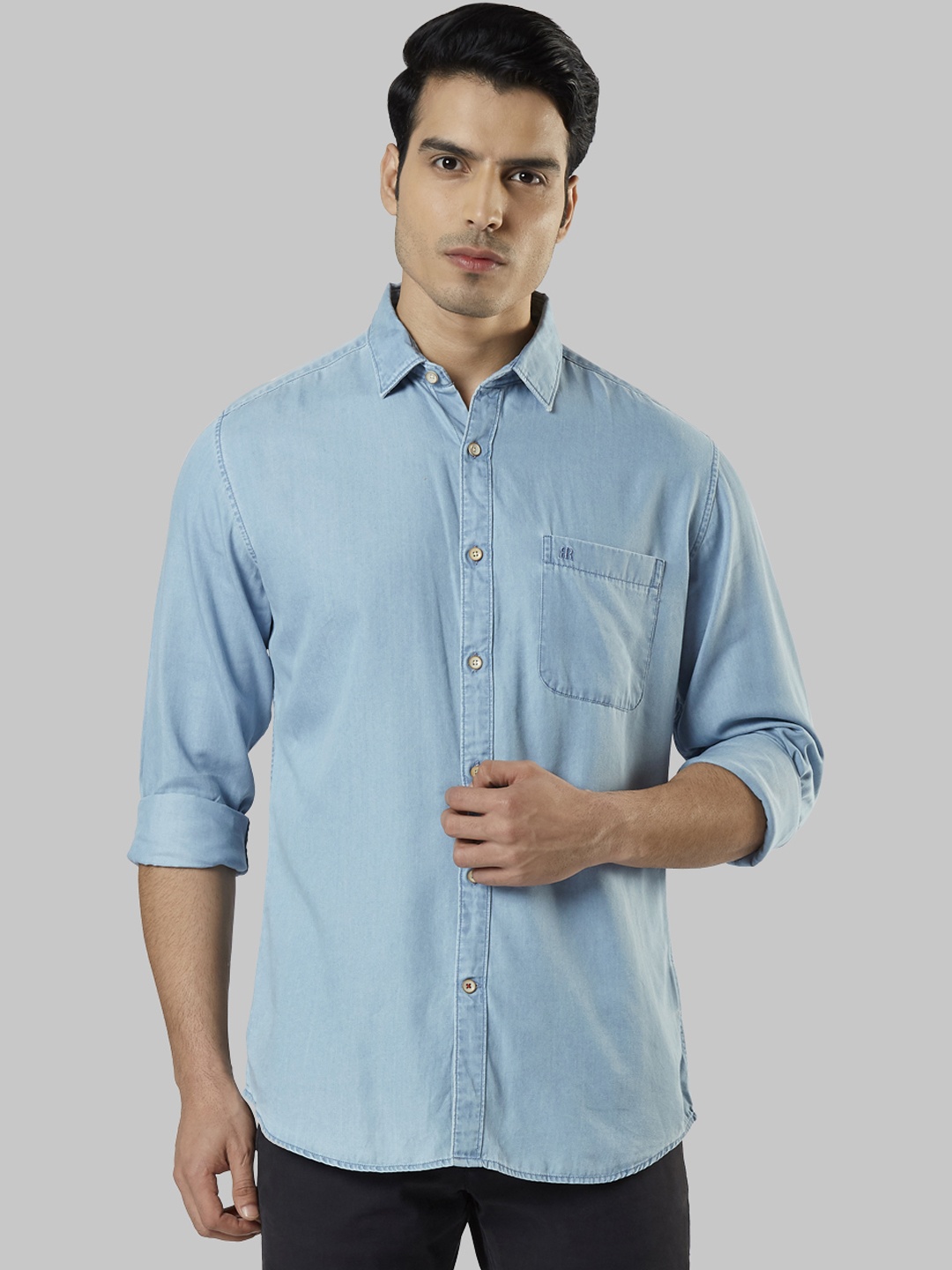 Raymond Men Blue Slim Fit Solid Casual Shirt