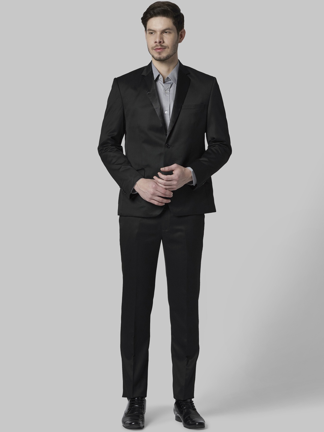 

Park Avenue Men Black Solid Single-Breasted Formal Suit
