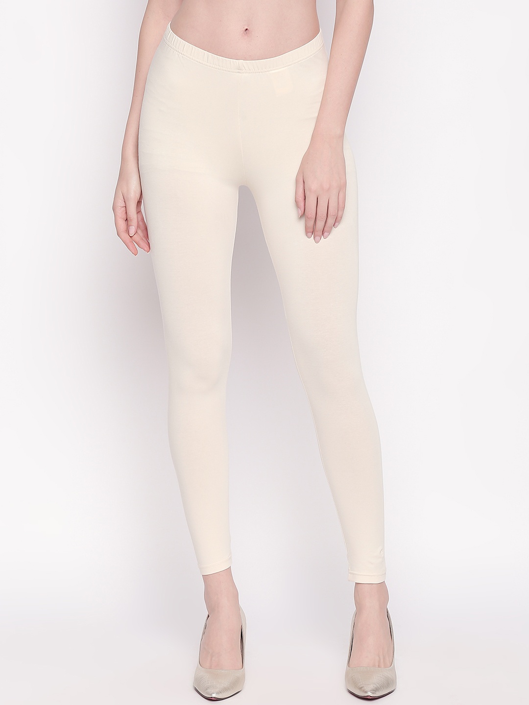

RANGMANCH BY PANTALOONS Women Off White Solid Ankle-Length Leggings